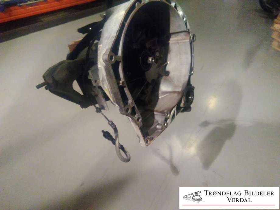 Girkasse manuell til Ford Transit Courier 2014-2018 (Type I, Fase 1) (DV1R7002ABF|T6TA1191015000126|)