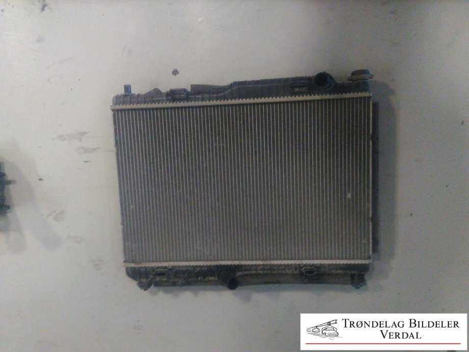 Radiator (manuell gir) til Ford Transit Courier, 2014-2018 (Type I, Fase 1)