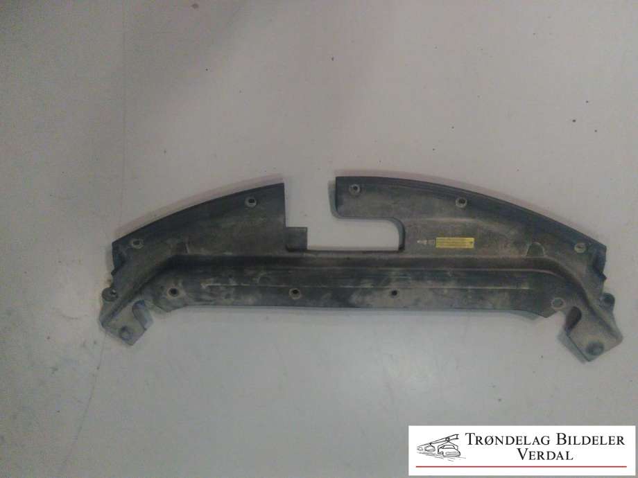 Frontplate øvre til Nissan Pulsar, 2014-->>