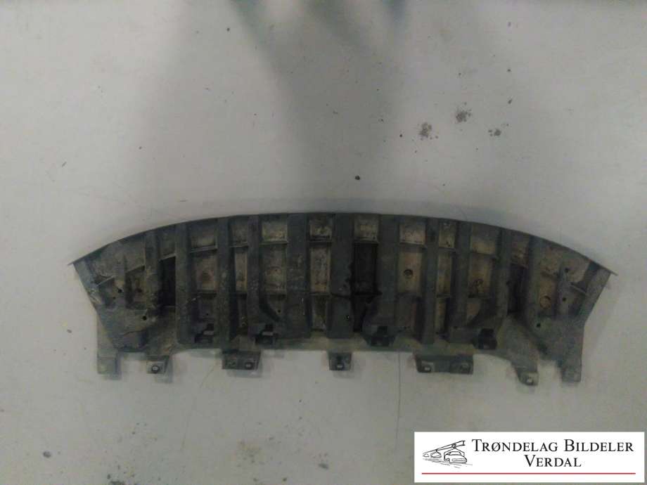 Frontplate nedre til Nissan Pulsar 2014-->> (|P/N:)