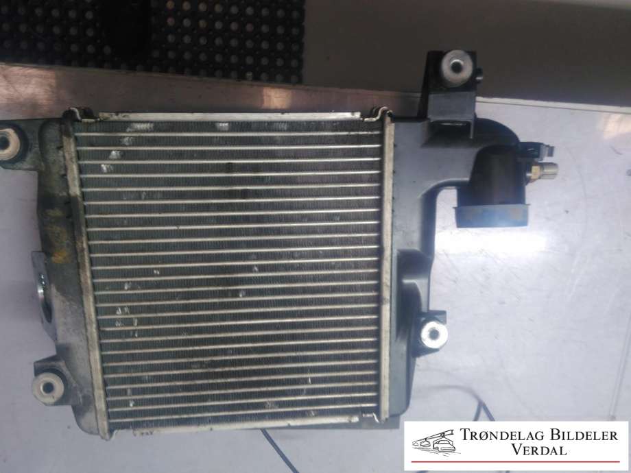 Intercooler til Toyota Land Cruiser 120 2002-2009  (1794030070|)