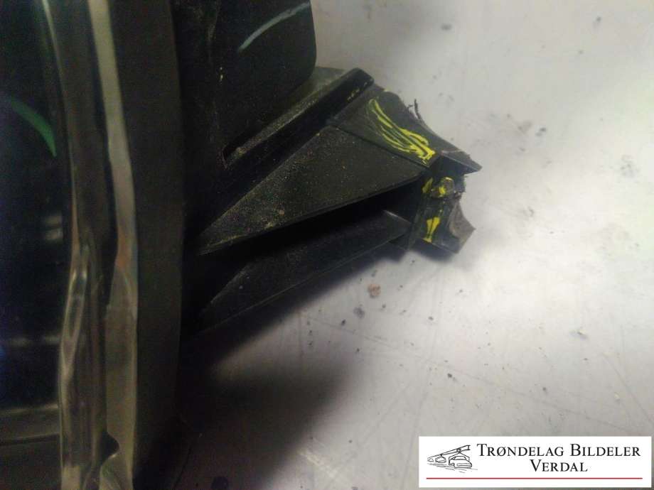 Frontlykt venstre xenon til Mazda 6 2008-2010 (Type II, Fase 1) (|P/N:)