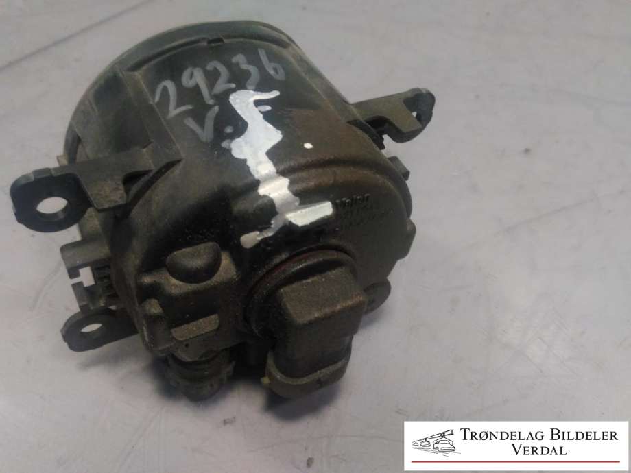 Tåkelykt venstre foran til Suzuki SX4 S-CROSS 2013-->> (Type II) (3550062J01000|)
