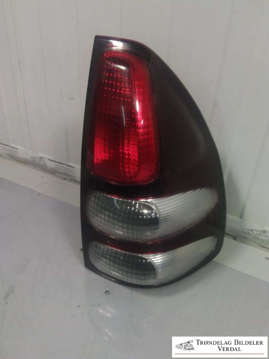 Baklykt høyre til Toyota Land Cruiser 120, 2002-2009  