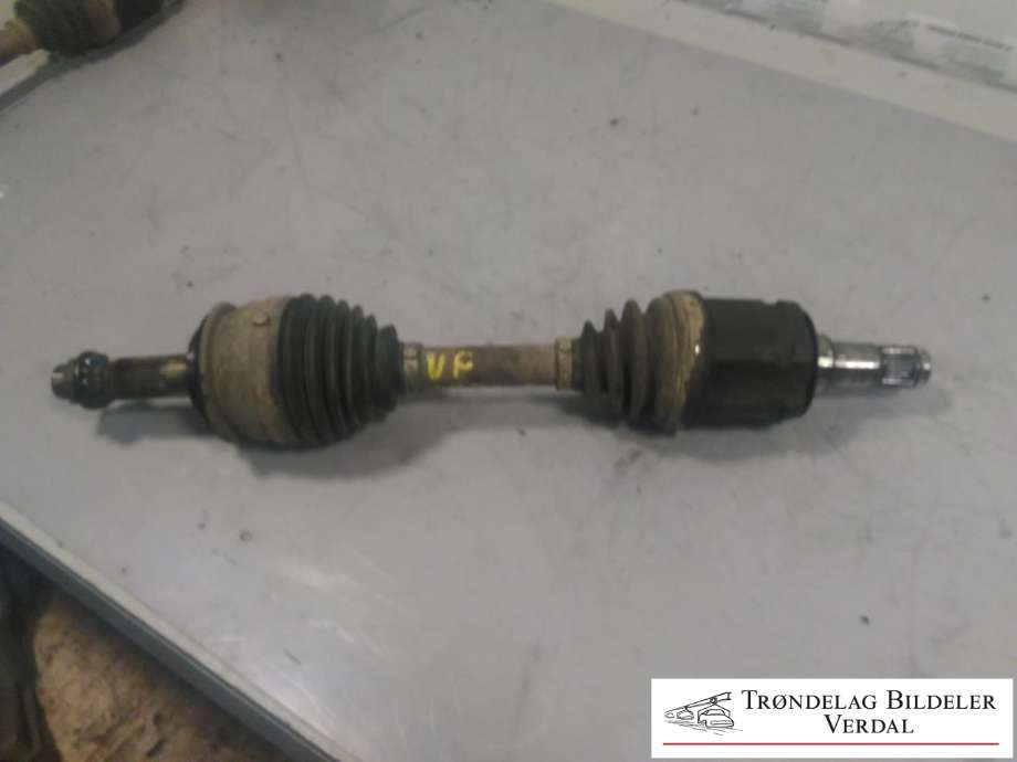 Drivaksel venstre foran, diesel/manuell til Toyota Hilux, 2006-2011  