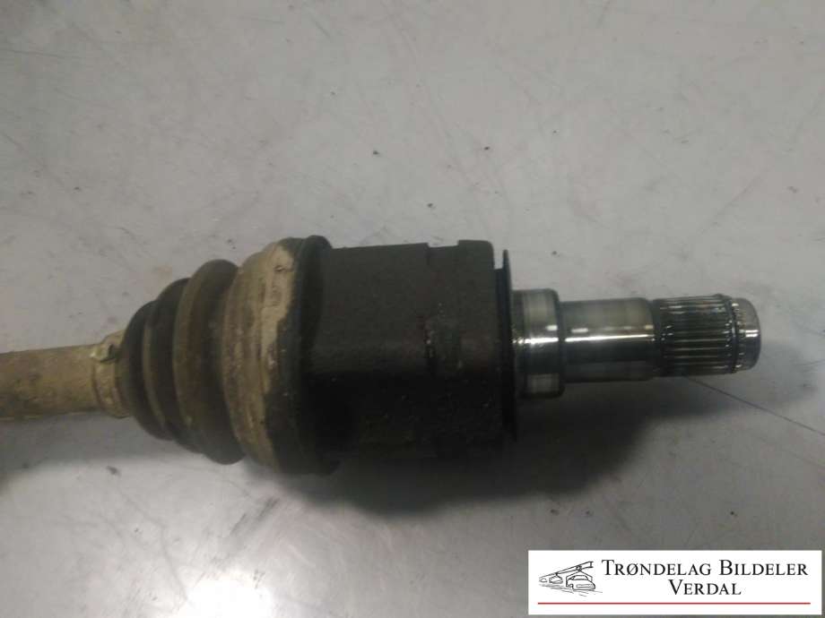 Drivaksel venstre foran, diesel/manuell til Toyota Hilux 2006-2011 (|P/N:)