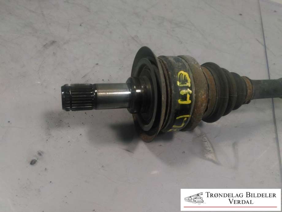 Drivaksel høyre bak, diesel/automat til BMW X3 2010-2017 (F25) (F25) (7614492AI02|)