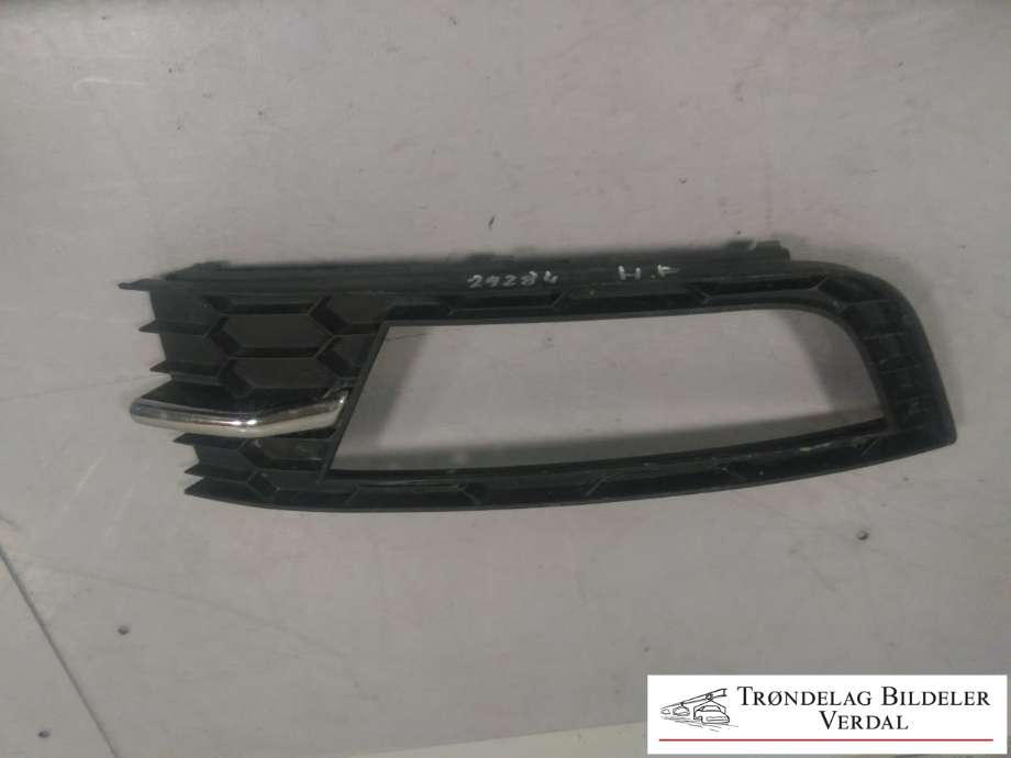 Grill høyre til Škoda Octavia, 2013-2016 (Type III, Fase 1)
