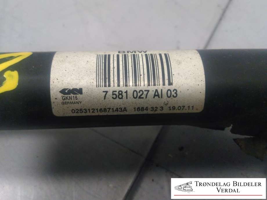 Drivaksel venstre bak, diesel/automat til BMW 5-Serie 2010-2017 (F10/F11) (F10/F11) (7581027AI03|)