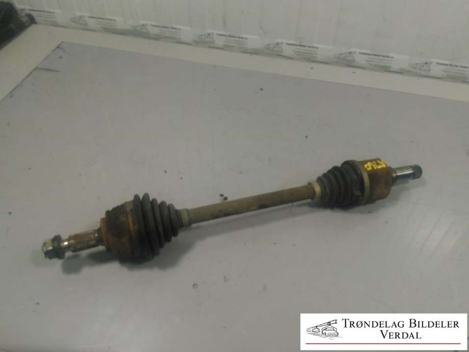 Drivaksel venstre foran, diesel/manuell til Peugeot 308 2013-2021 (Type II) (9809149380|1611621080|P/N:)