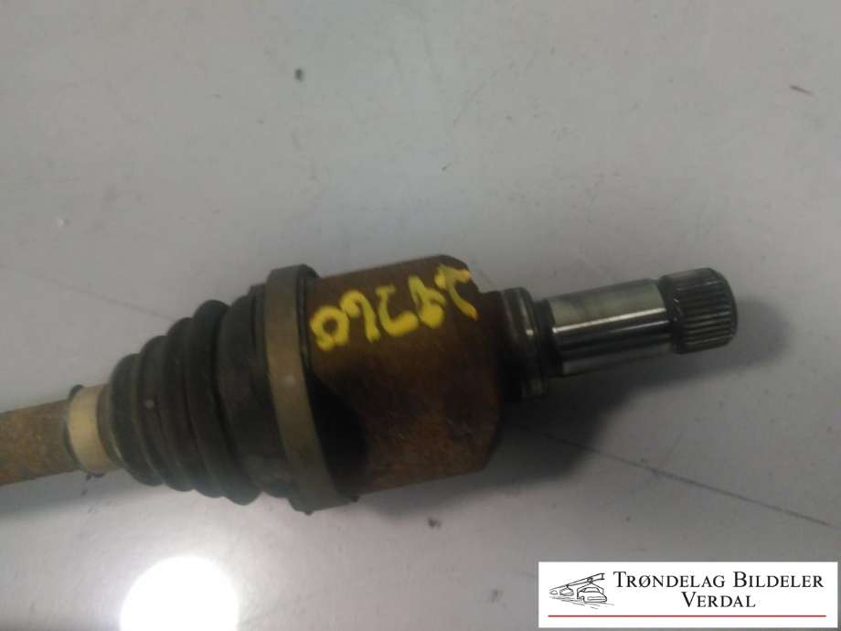 Drivaksel venstre foran, diesel/manuell til Peugeot 308 2013-2021 (Type II) (9809149380|1611621080|P/N:)