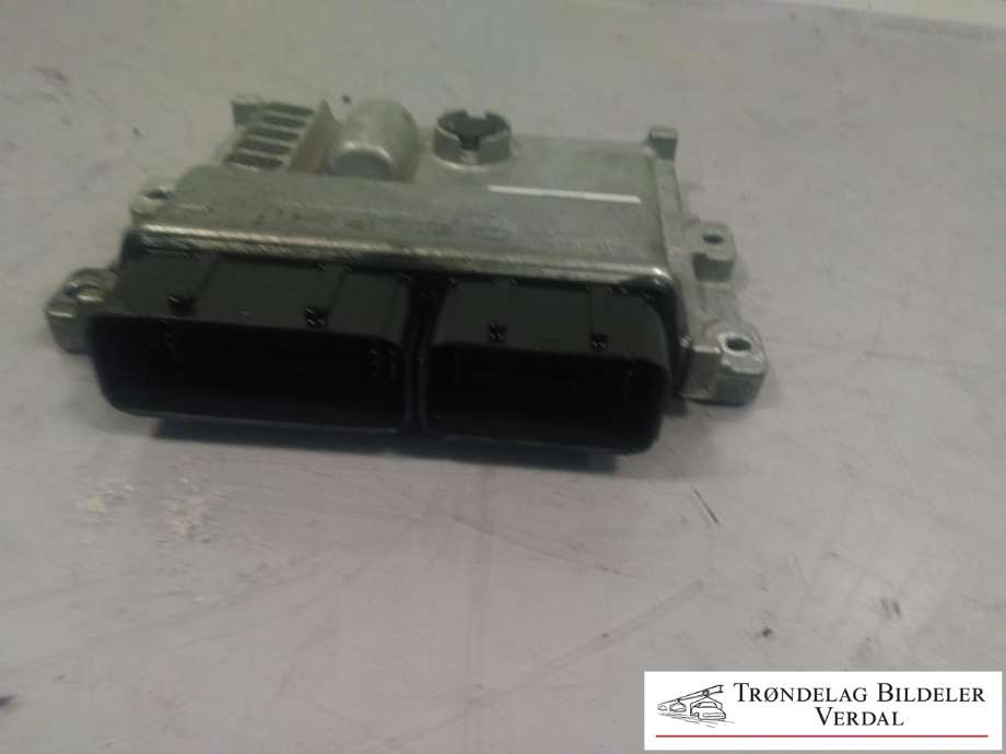 Styreenhet motor til Toyota Proace, 2016-->> (Type II)  (DELPHI|9825576480)