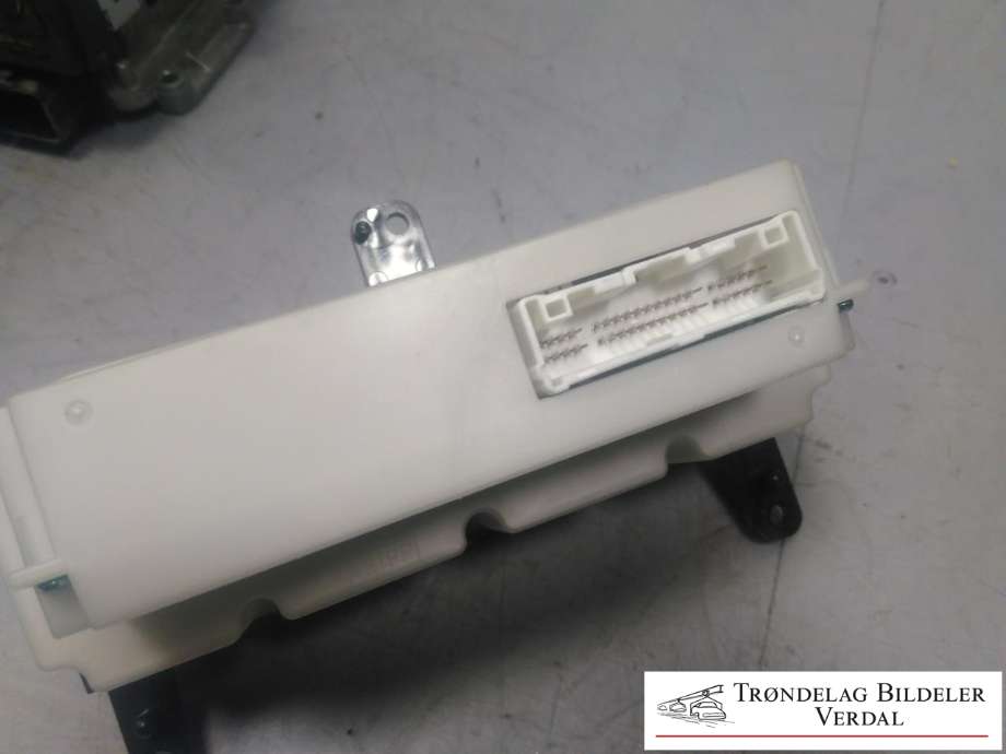 Varmeapparat betjening til Nissan Qashqai 2010-2014 (Type I, Fase 2)  (27500BB55A|)