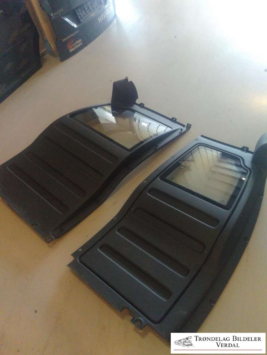 Skillevegg varebil til VW Caddy 2015-2020 (Type III, Fase 3)  (|SØK DEL)