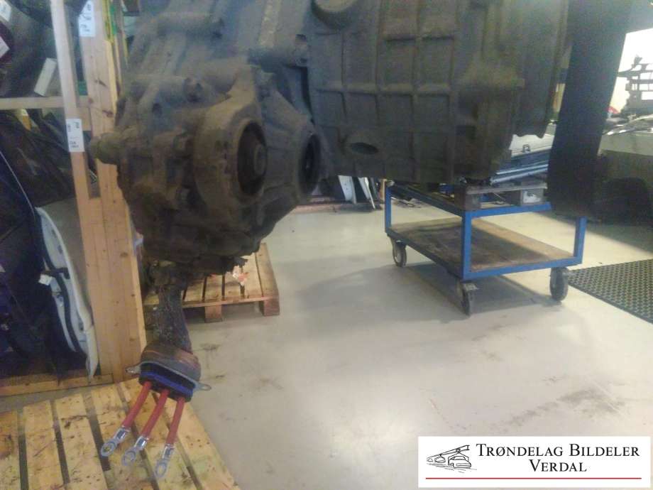 Motor hybrid bakaksel til Mitsubishi Outlander 2015-->> (Type III, Fase 2)  (F1E1A2B5Z|)
