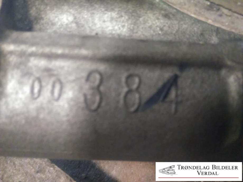 Tannstang til Mitsubishi Outlander 2015-->> (Type III, Fase 2)  (8Y29E592|00384|)