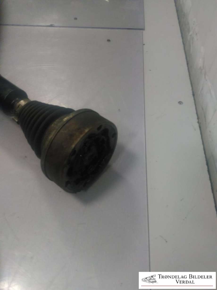 Drivaksel høyre foran, diesel/automat til Audi A3 2009-2012 (Type II, Fase 2)  (1K0407272SP|)
