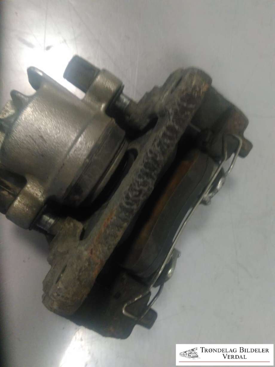 Bremsecaliper høyre foran til Volvo V70 2005-2007 (Type II, Fase 2) (|P/N:)