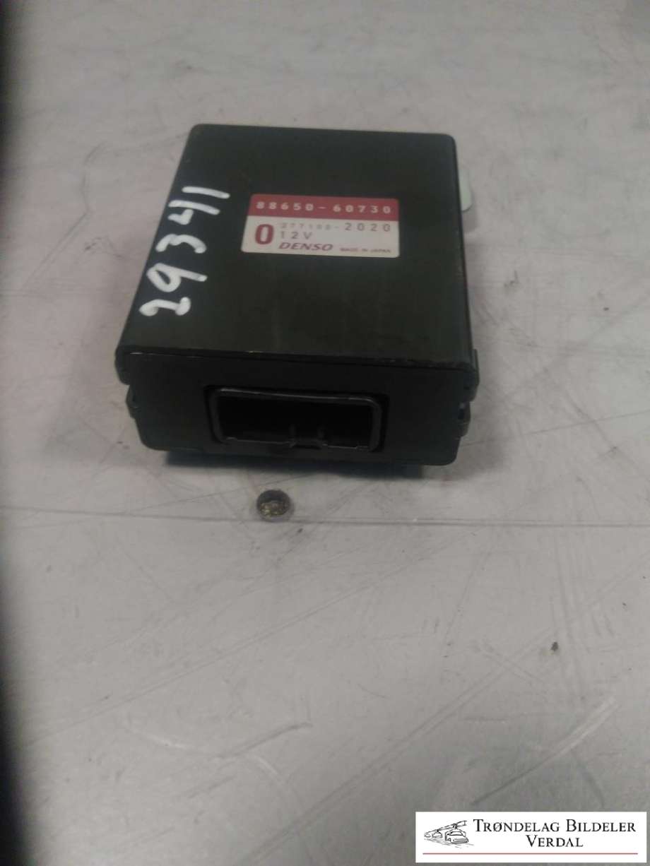 Styreenhet diverse til Toyota Land Cruiser 120, 2002-2009 (8865060730)