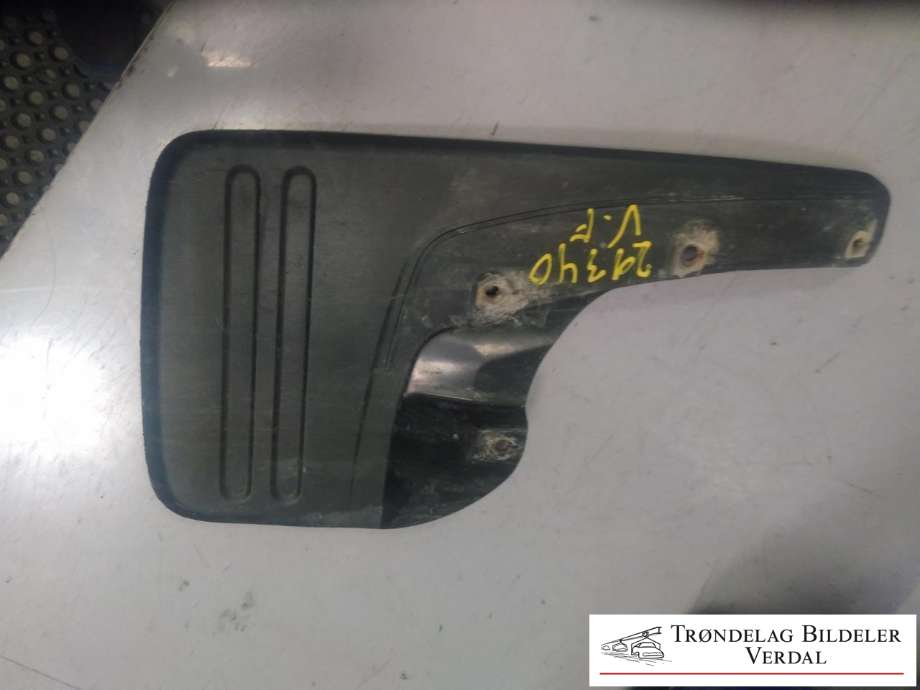 Skvettlapp til Toyota Hilux, 2006-2011  