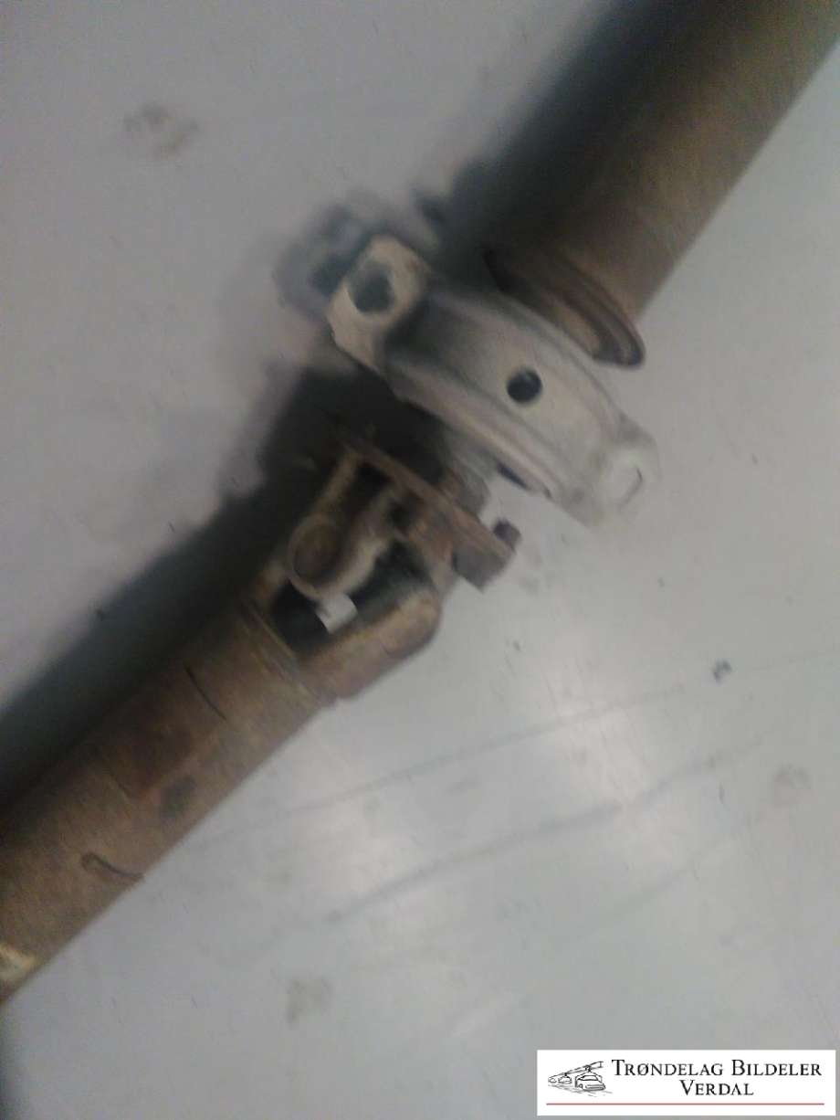 Mellomaksel bakre til Toyota Hiace 2007-2012 (Fase 3)  (59190?23B0049|)