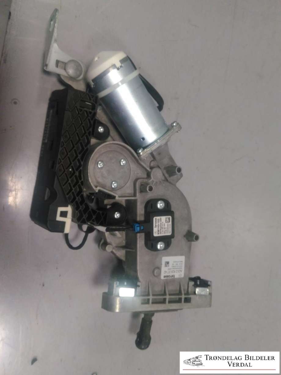 Baklukeåpner motor til Mercedes E-Klasse, 2013-2016 (Fase 2) (W212) (W212) (2128203742)