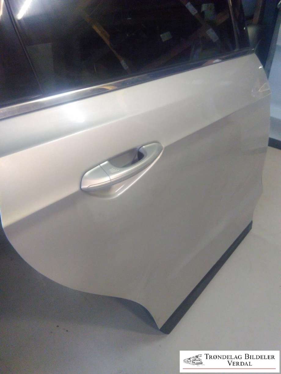 Dør høyre bak til Ford Galaxy 2010-2015 (Type III, Fase 2)  (|P/N:NA)