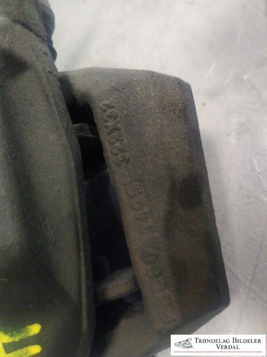 Bremsecaliper høyre foran til Mercedes E-Klasse 2013-2016 (Fase 2) (W212) (W212) (|P/N:)