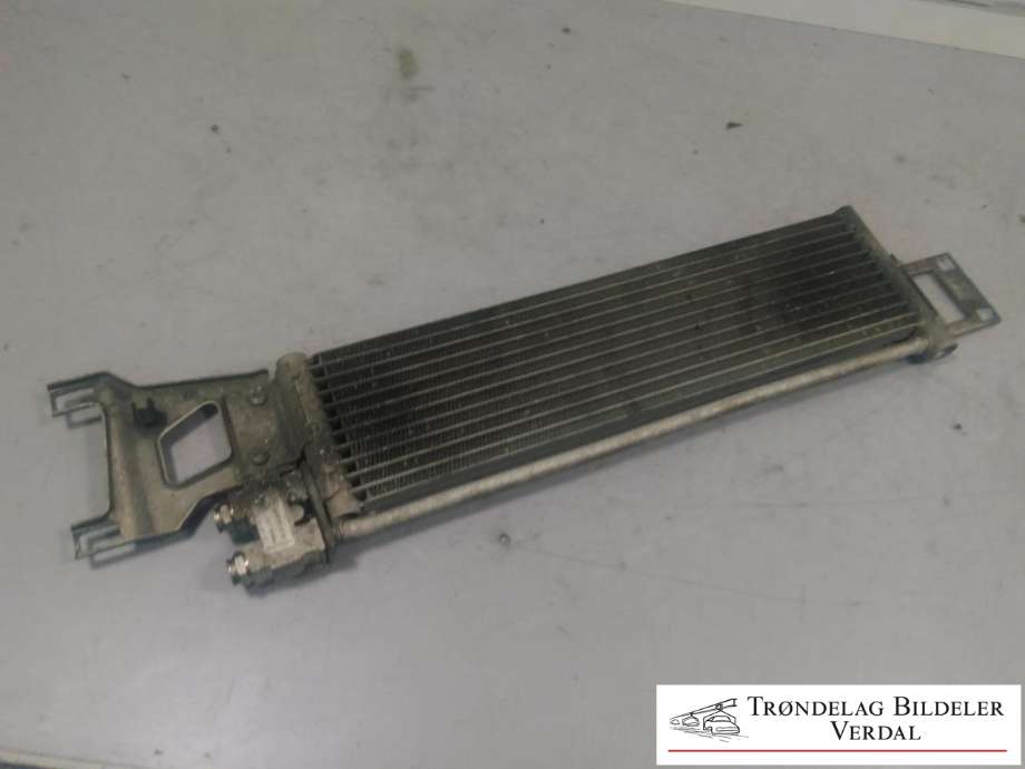 Oljekjøler til Mercedes E-Klasse, 2013-2016 (Fase 2) (W212) (W212) (MODINE|A2125002200/001)