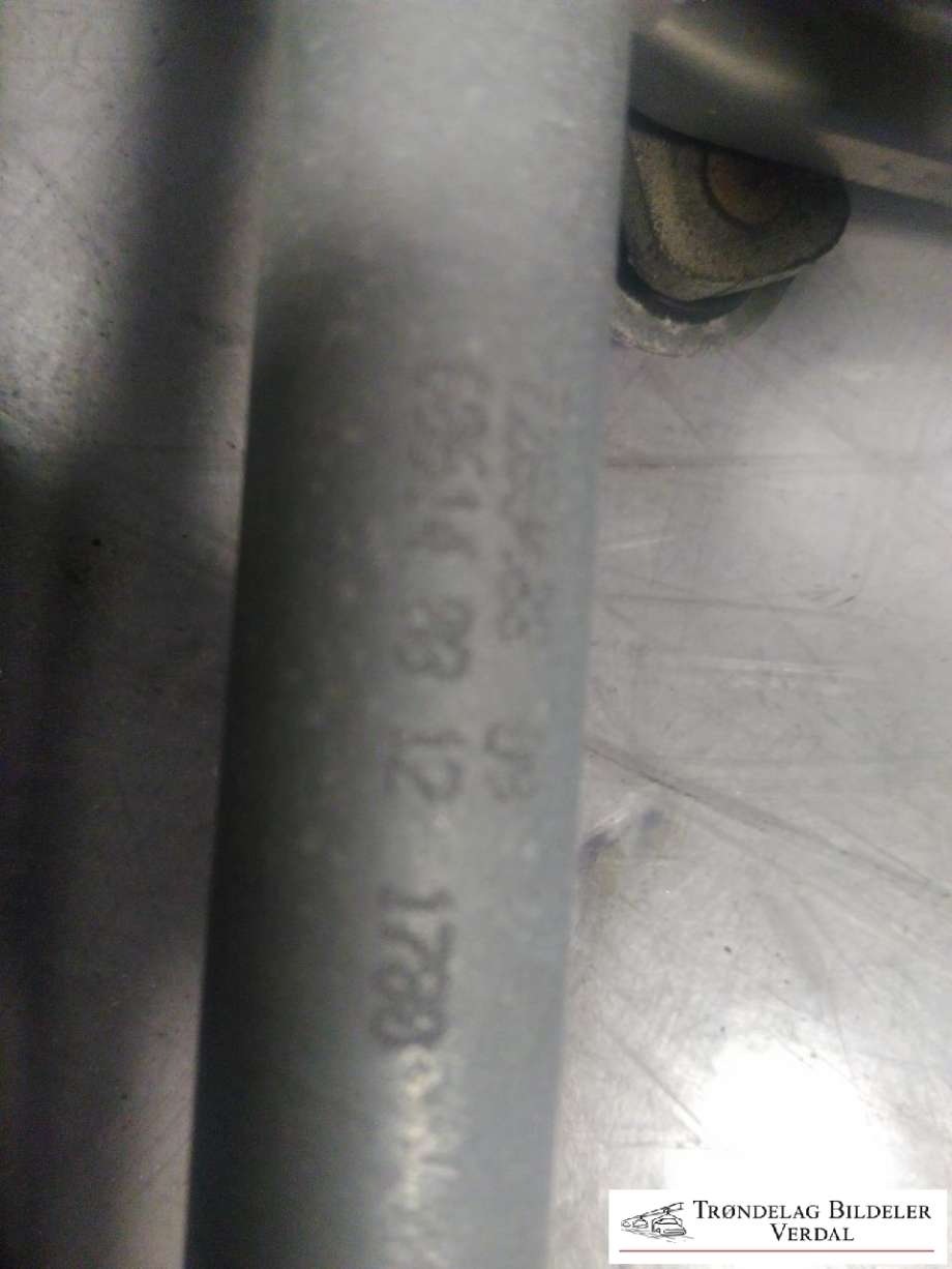 Viskermotor frontrute komplett m/overføring til BMW 3-Serie 2012-2018 (F30/F31/F34) (F30/F31/F34) (W000026097|726750303|)