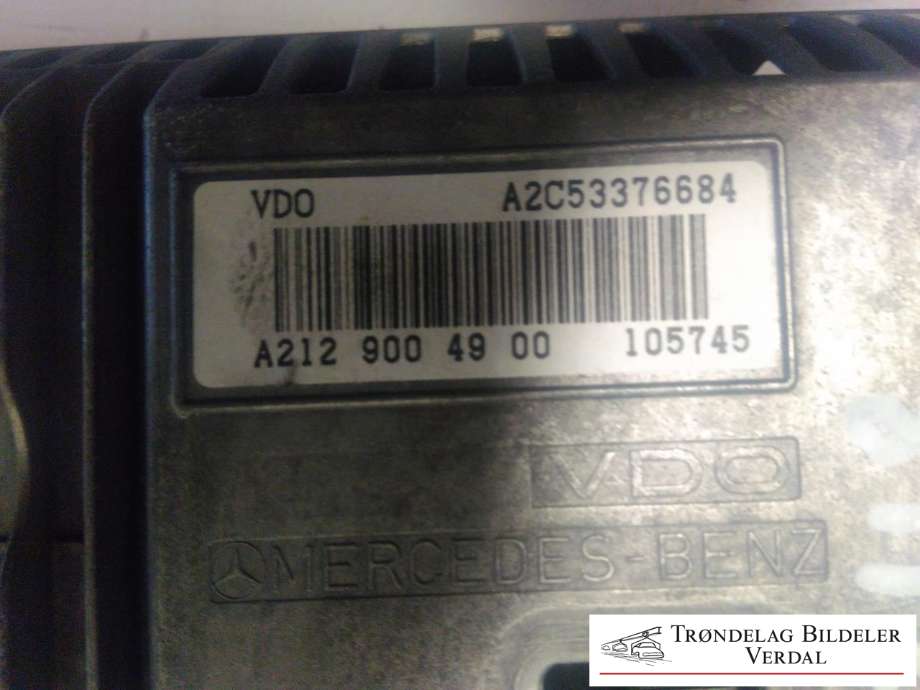 Bilstereo navigasjon skjerm til Mercedes E-Klasse 2009-2013 (Fase 1) (W212) (W212) (A2129010400|A2129028300|A2129004900)