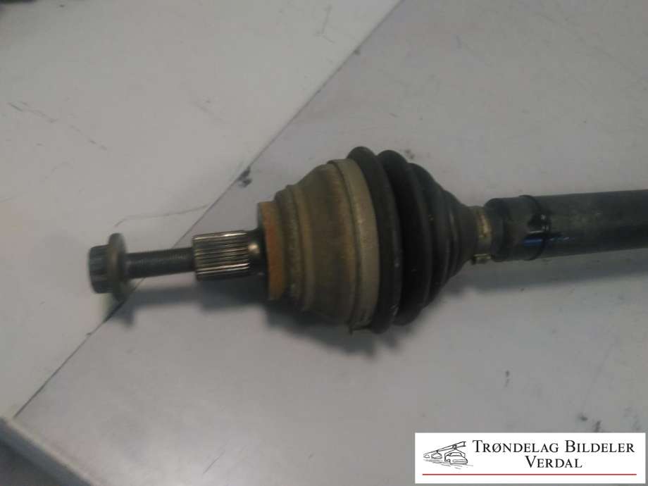 Drivaksel høyre foran, diesel/manuell til VW Caddy 2010-2015 (Type III, Fase 2)  (1K0407272CR|)