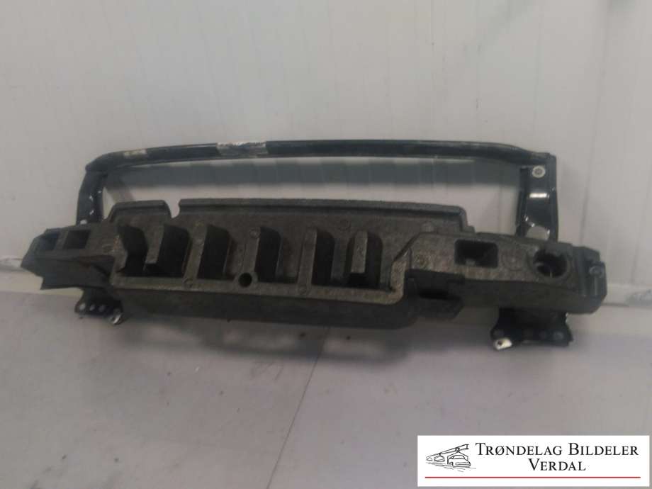 Støtfangerforsterkning foran til VW Caddy 2010-2015 (Type III, Fase 2) (2K5807248A|5K0807652?|)