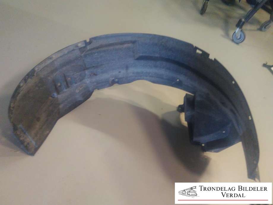 Skjerm locari høyre foran til Ford Ranger / Ranger Raptor 2015-2022 (EB3B4116A562A|)