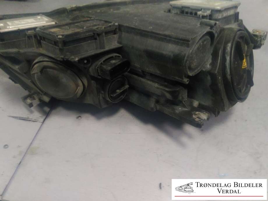 Frontlykt venstre xenon til Audi A7 2010-2014 (Type I, Fase 1) (4G8941003AG|4G0907397C|8KO941597C)