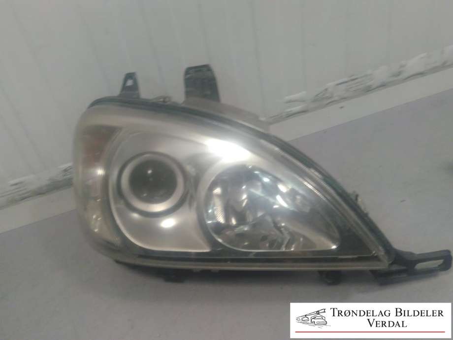 Frontlykt høyre halogen til Mercedes ML, 1997-2005 (W163) (W163) (12676)