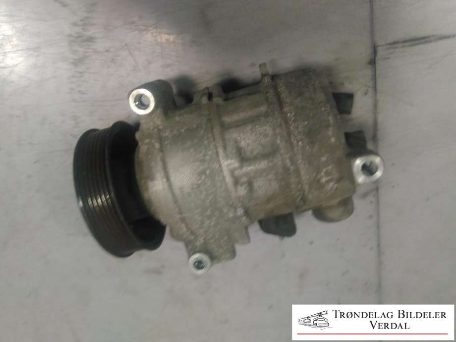 Aircondition kompressor til VW Caddy, 2015-2020 (Type III, Fase 3)  (5Q0820803F)