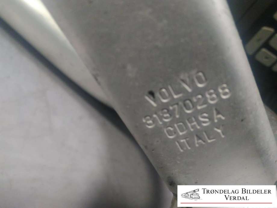 Luftslange innsug til Volvo V90 / V90 CC / S90 2016-->>  (31370288|31657761|)