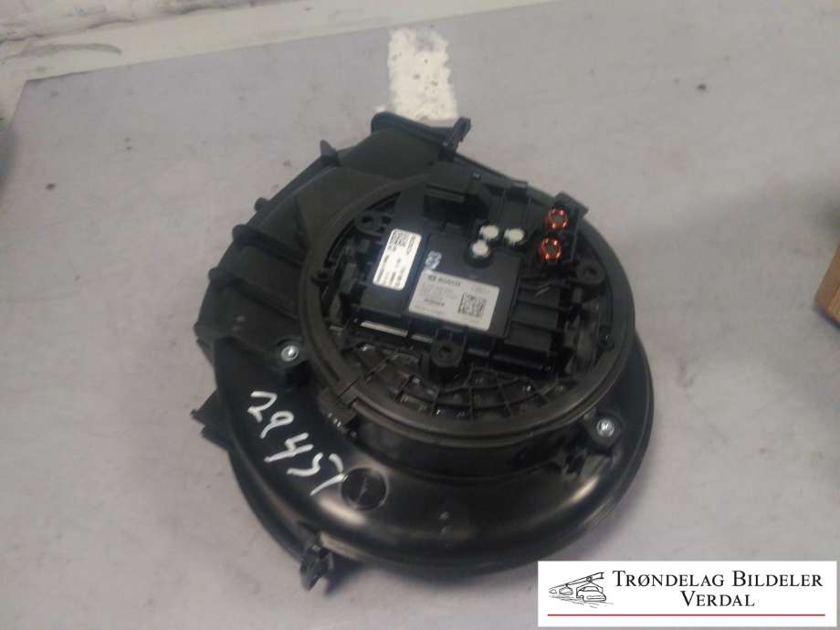 Varmeapparat motor til Volvo V90 / V90 CC / S90, 2016-->>  (0130309504)