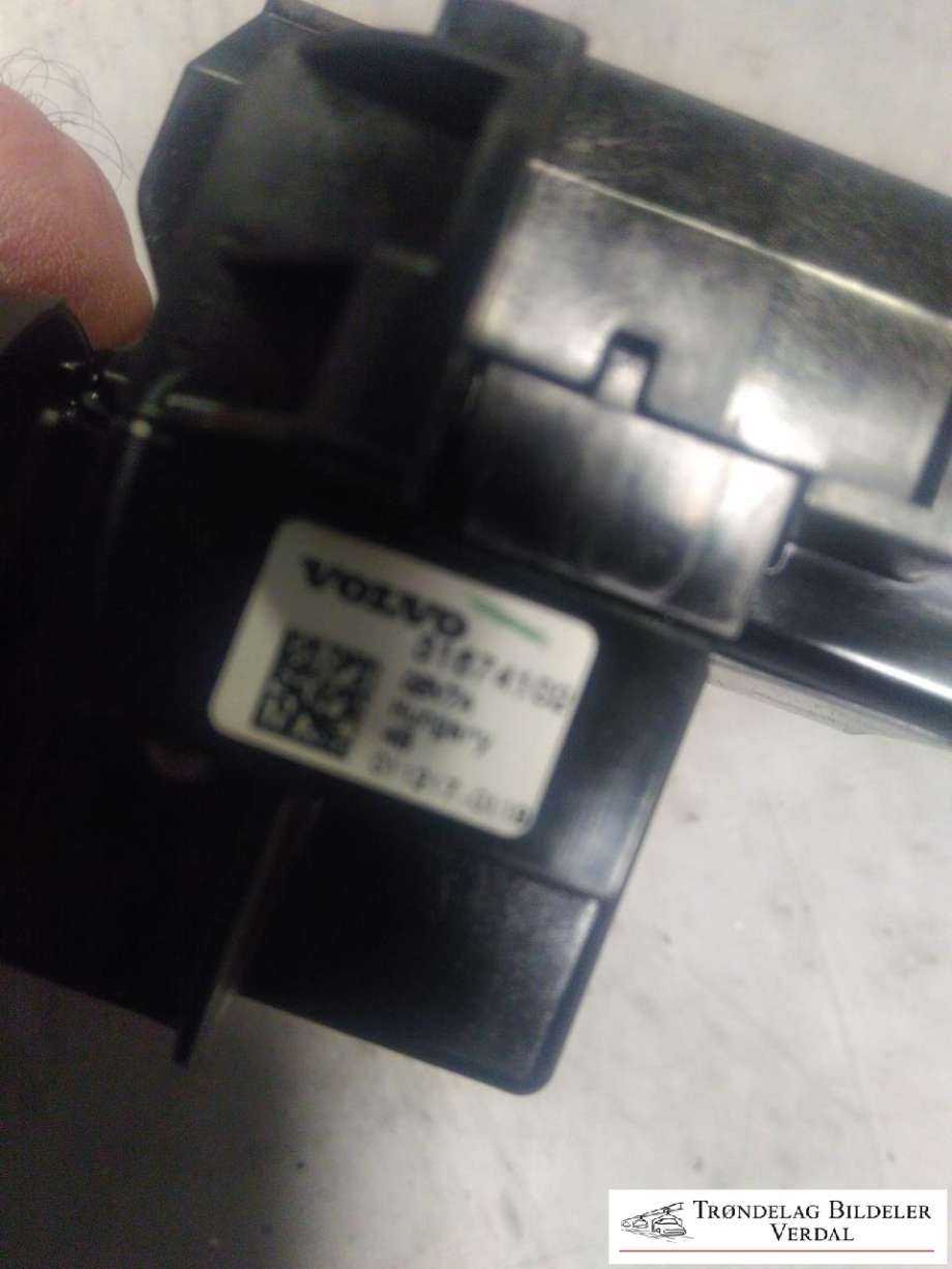 Bryter blink til Volvo V90 / V90 CC / S90 2016-->>  (31674102|)