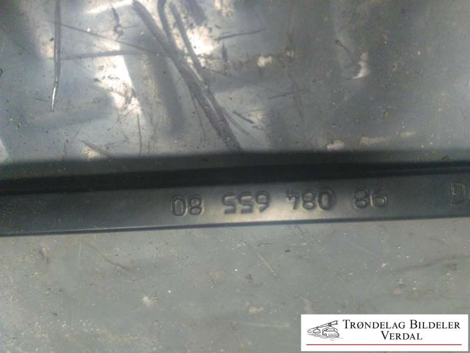Viskerarm frontrute høyre til Peugeot Expert 2016-->> (Type III)  (VALEO|9808465580|)