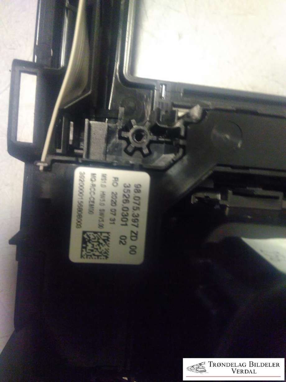 Dashbord friskluftdyse midtkonsoll til Peugeot Expert 2016-->> (Type III)  (98075397ZD00|)