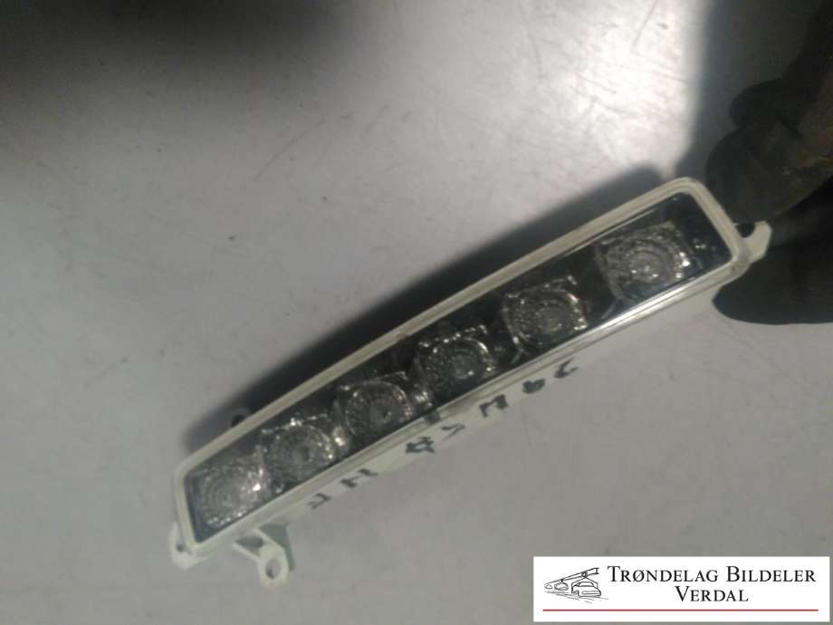 Kjørelys led høyre foran til Peugeot Expert 2016-->> (Type III) (9824531480|)