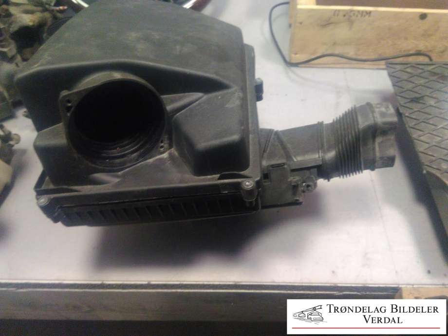 Luftfilterboks til Volvo XC70 2008-2013 (Type II, Fase 1)  (31261337|)