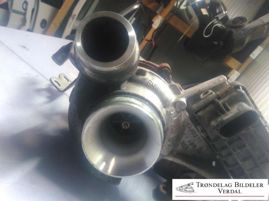 Turbo til BMW X1 2009-2015 (E84) (E84) (781018902|7673780009|)