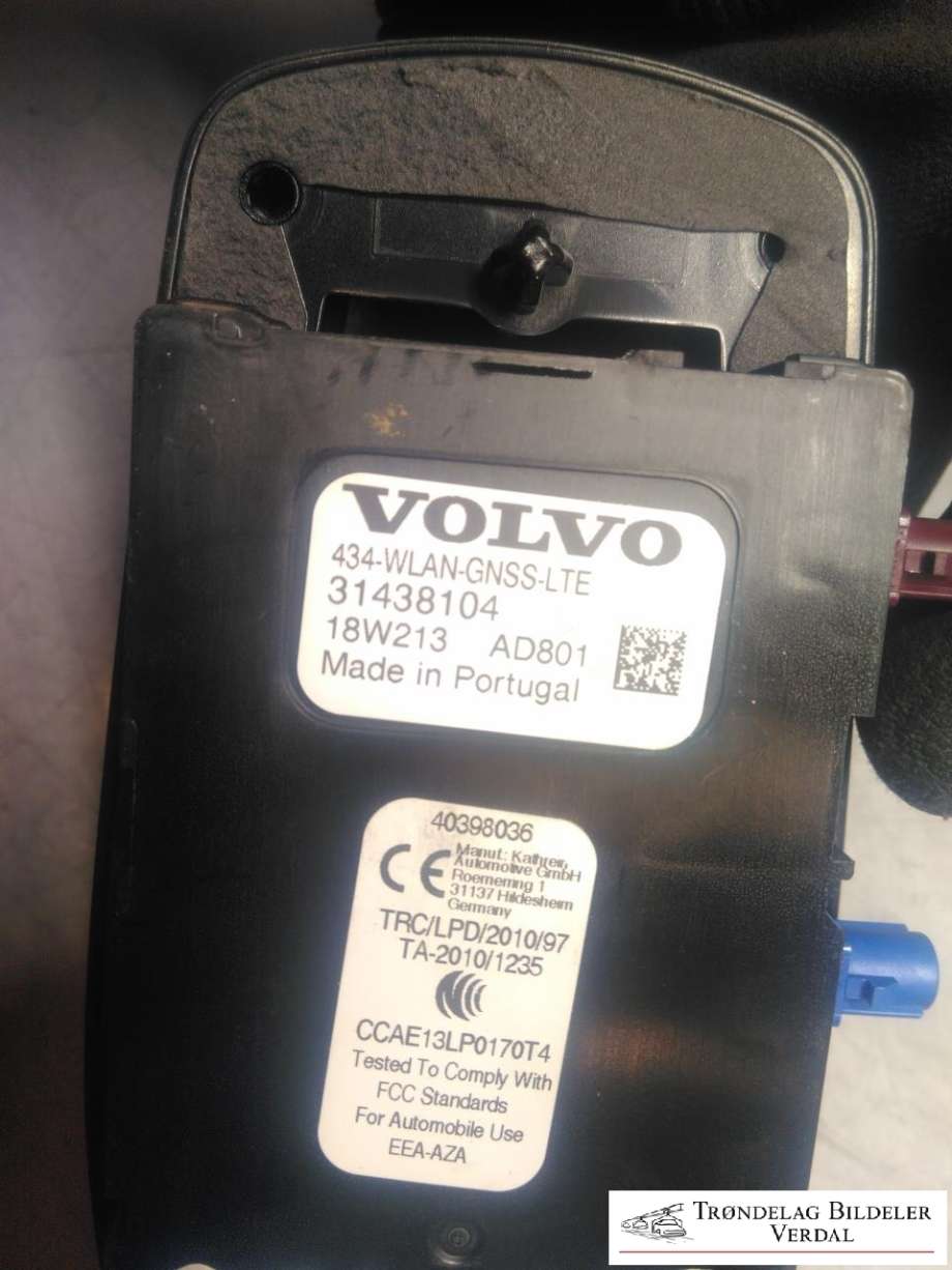 Antenne navigasjon til Volvo V60 / V60 CC 2018-->> (Type II) (31438140|)