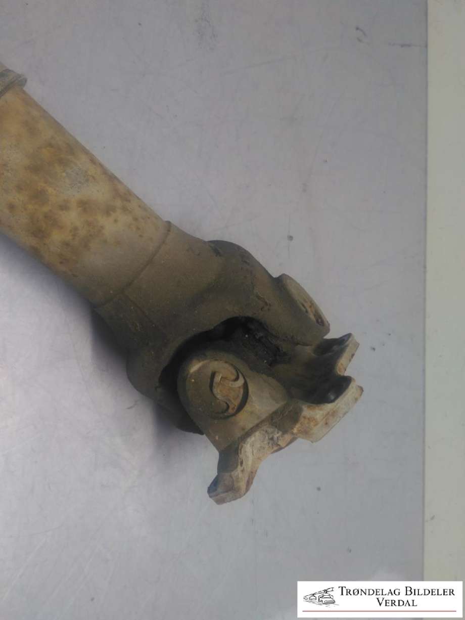 Mellomaksel fremre til Toyota Hilux 2012-2016  (371400K062|)