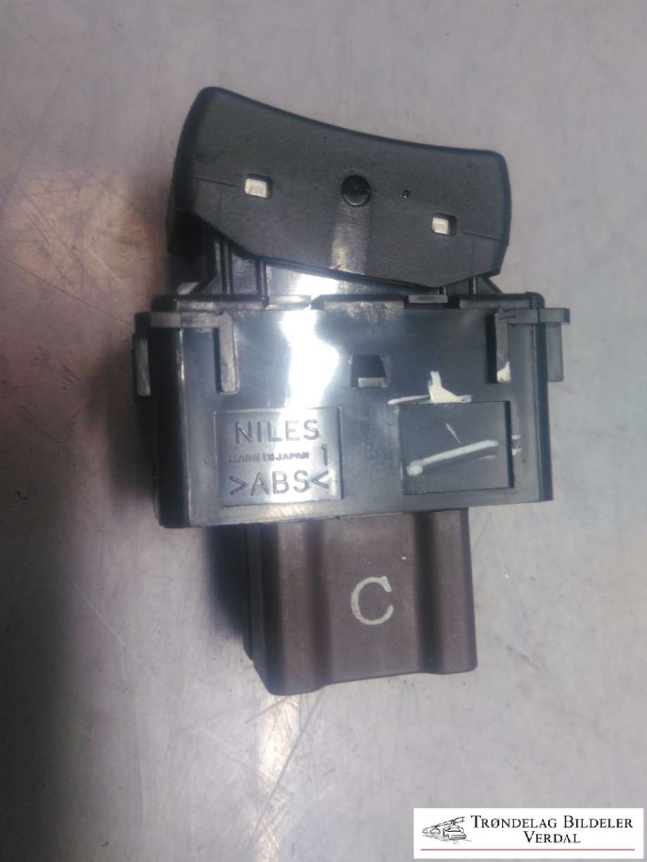Bryter setevarme til Subaru Outback 2009-2014 (Type IV)  (|PN:)