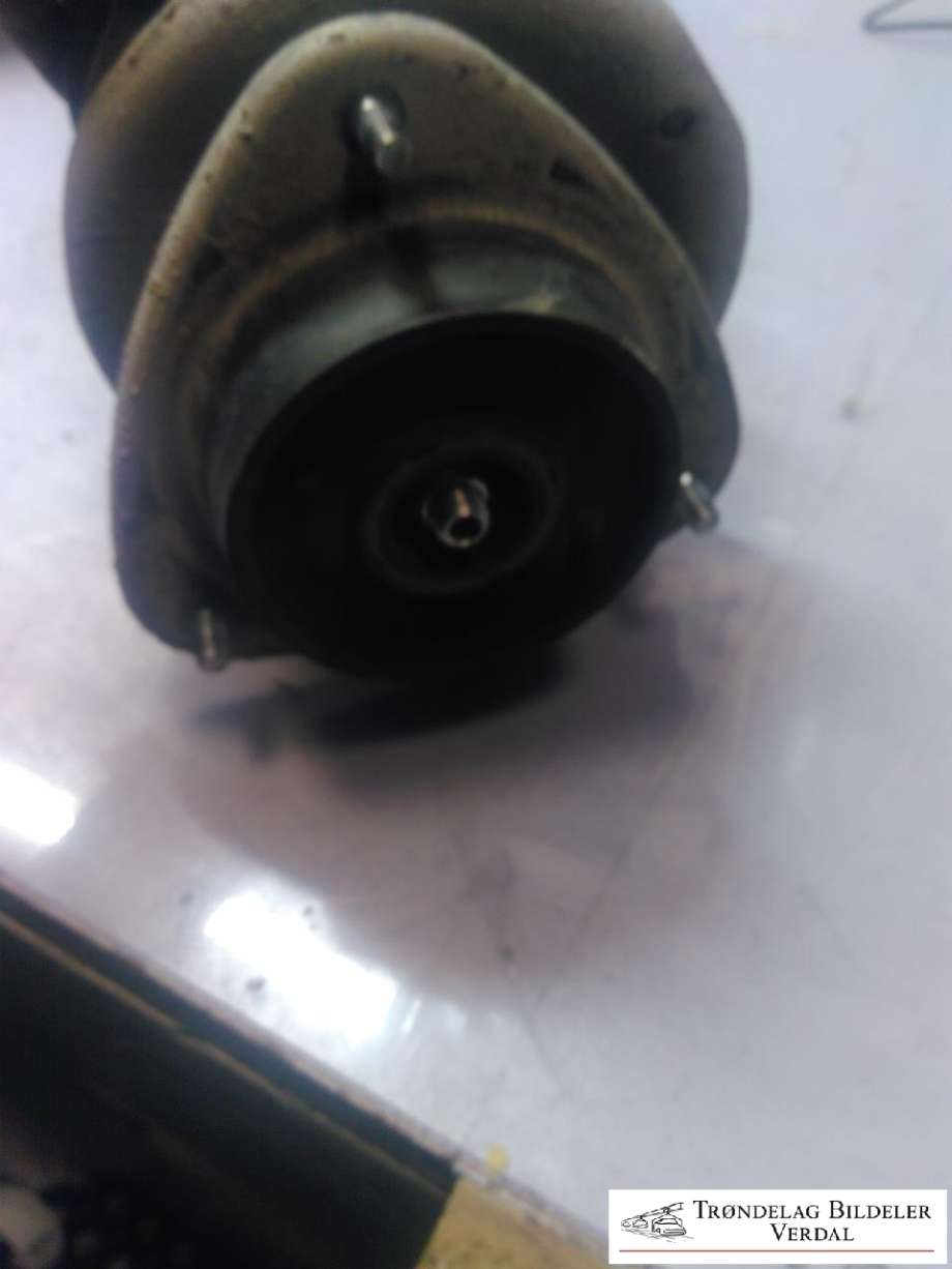 Fjærbein høyre foran til Subaru Outback 2009-2014 (Type IV)  (20310AJ200|)