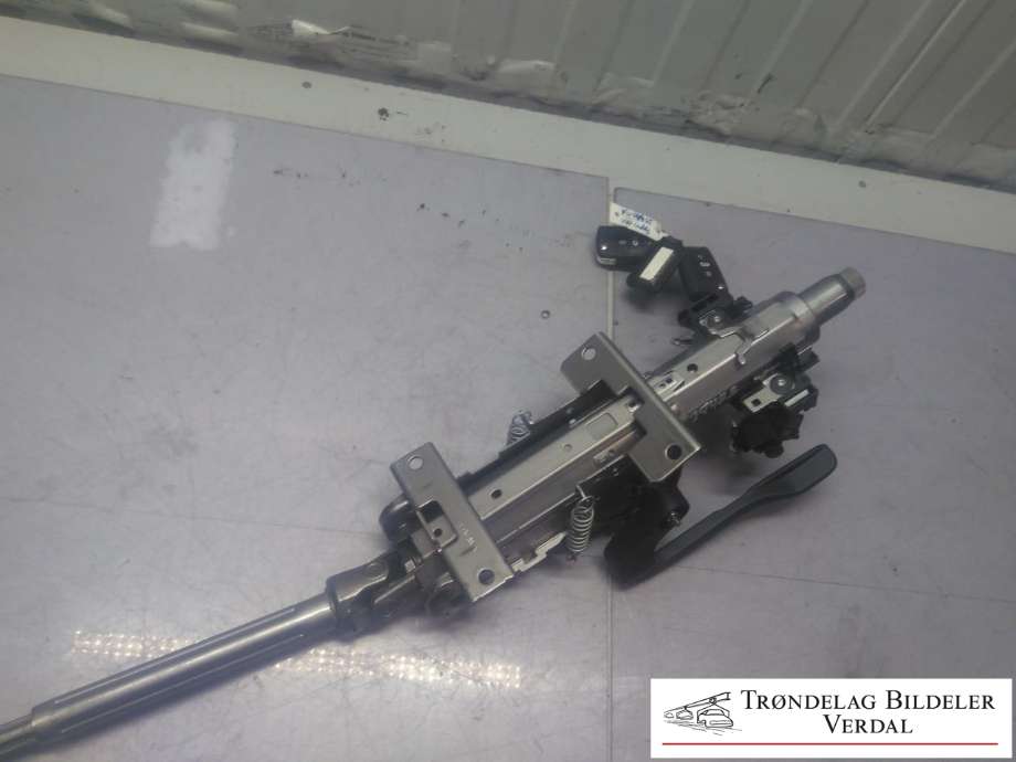 Rattaksel til VW Caddy, 2020-->> (Type IV)  (5R4419512G)